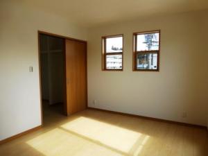 ☆寝室−奥はクローゼット