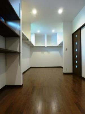 ☆大容量WIC（約１３帖）