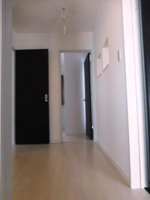 ２階ホールには便利な室内干し