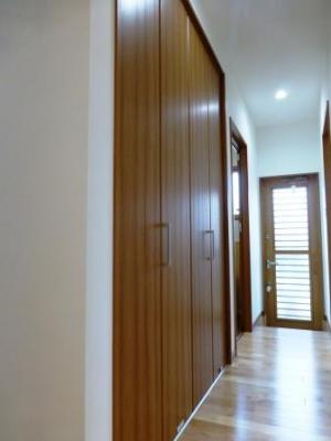 キッチン横に大容量収納