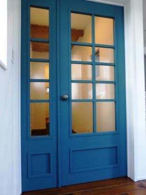 こだわりのリビング親子ドア