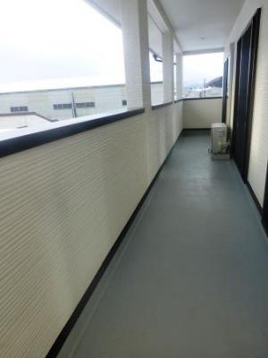 多用途に使えるバルコニー