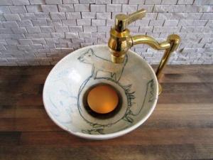 益子焼の手洗いボール