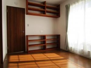 手づくりの本棚